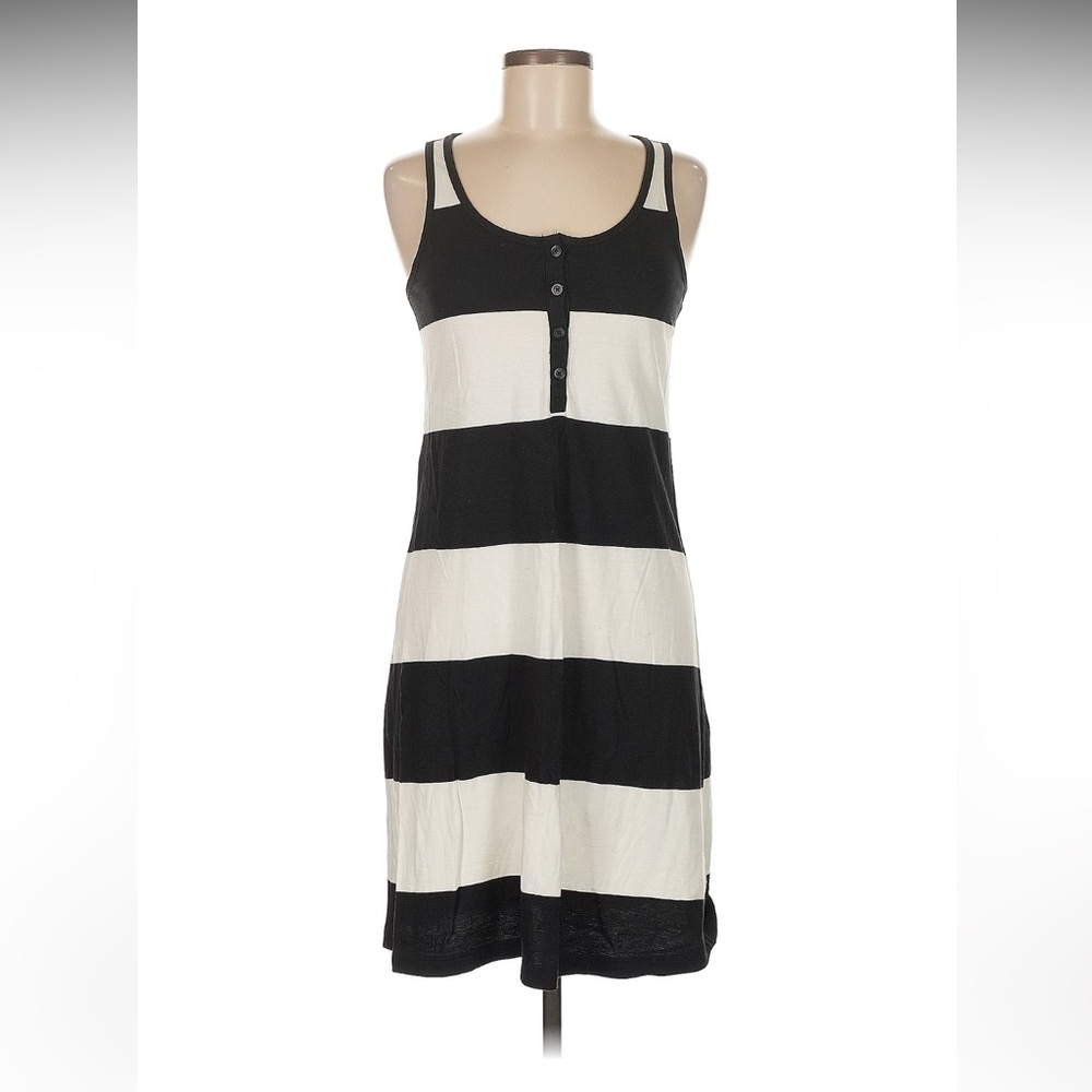 Old Navy Black & White Striped Dress Size Medium